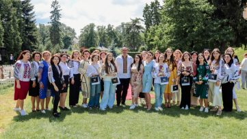Нагородили учнівську молодь та педагогів двох громад 7