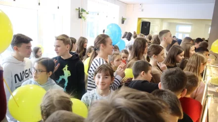 У Новояворівській школі відкрили новий затишний простір 04