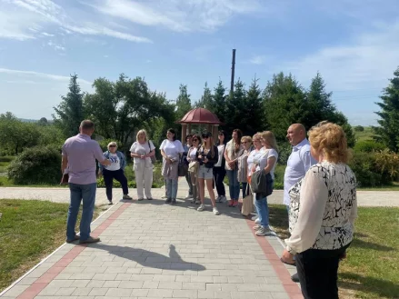 Робоча нарада керівників закладів загальної середньої освіти 03