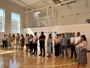 Відкрили новозбудований спортзал 07
